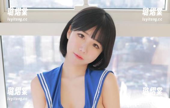 Addielyn(에디린)的豹纹写真：图库中那些看得让人想买一整套豹纹衣服的瞬间，真是太过分了！