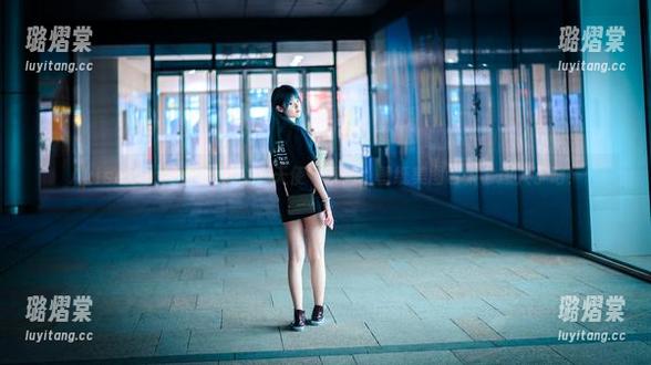Akisoso秋楚楚 Akisoso秋楚楚:这个“天使”系列,壁纸美图也太会撩人了吧!