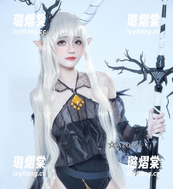 Azami圣诞快乐02：原图里真有那种“哈哈哈”的感觉，图包让你一次看个够！