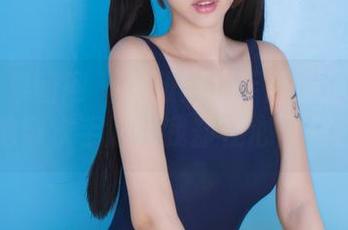 GIRLT果团网 - 莫雅淇水手服精选套图：她穿水手服，我却在心里划船