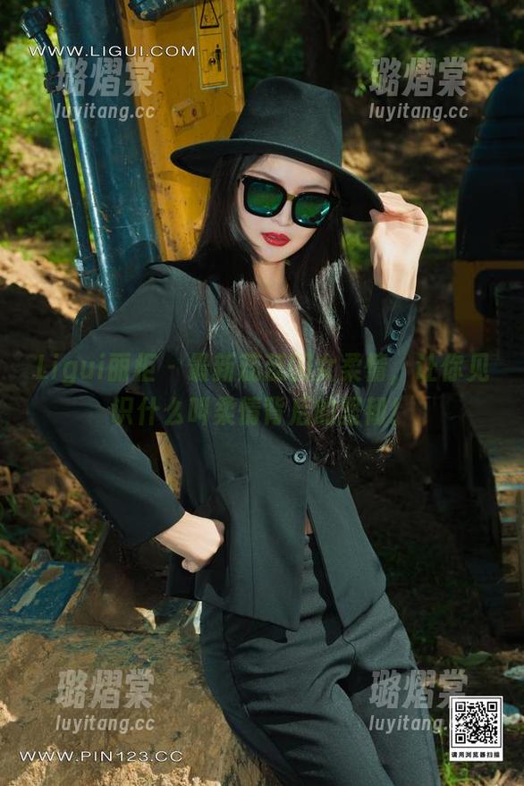 Ligui丽柜 - 最新蕊蕊囚女柔情，让你见识什么叫柔情背后的坚韧！