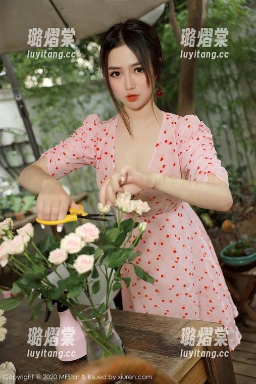 MFStar模范学院 - SiByl李思宁花嫁原图：每天都想让我疯的合集！