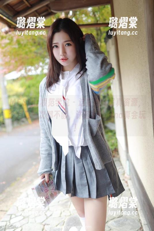 MFStar模范学院 - 这些黑丝写真资源，个月看一次都不够，许诺Sabrina真会玩！