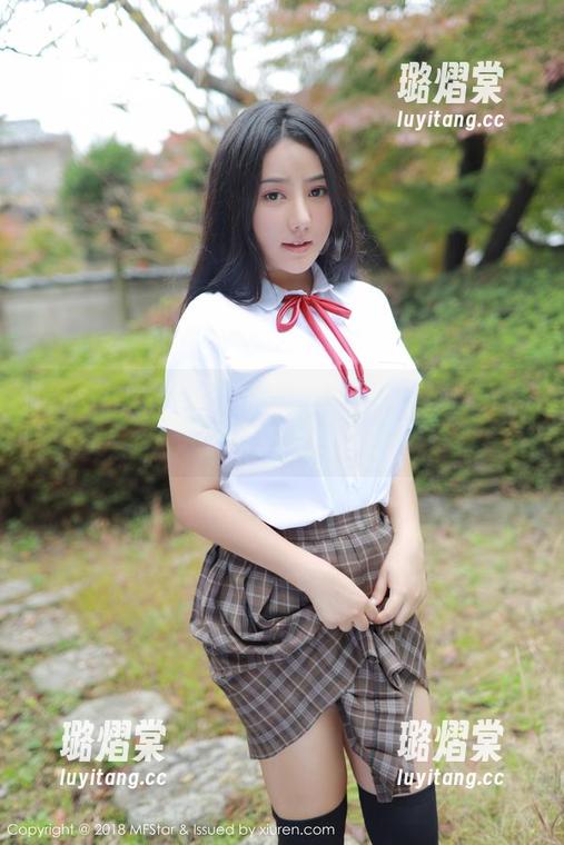 MFStar模范学院-顾乔楠 MFStar模范学院 - 无圣光,透视顾乔楠泳衣写真中的韵味