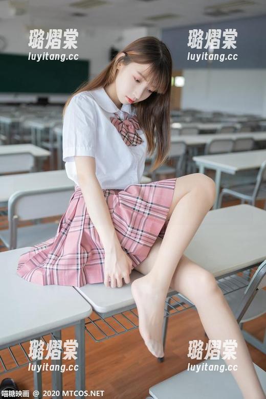 喵糖映画：你没见过的圣诞女郎福利写真，眼睛要做好准备哦！