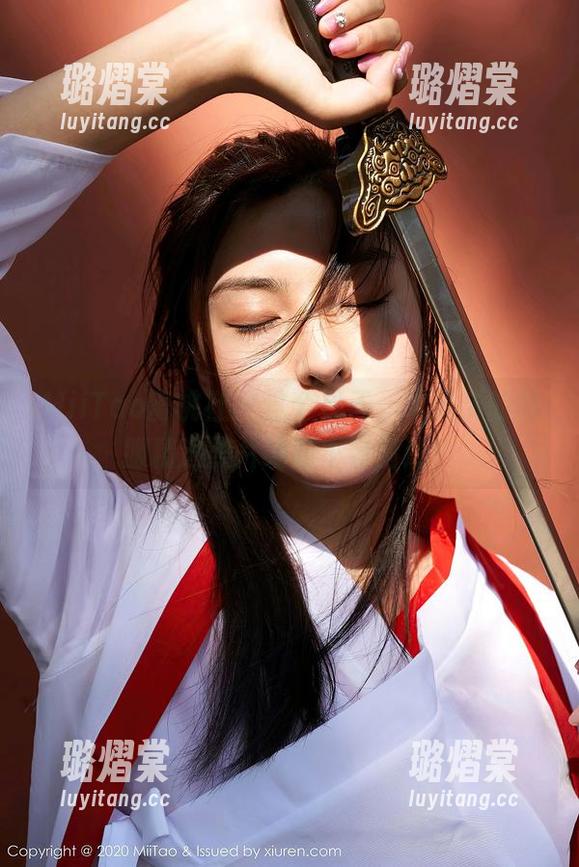 MiiTao蜜桃社 - 这个夏天，木奈奈的制服精选照片绝对不容错过！