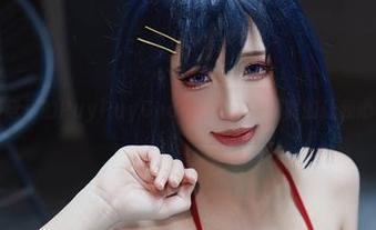 网盘里的PuyPuyChan：那件礼服真的让我心动