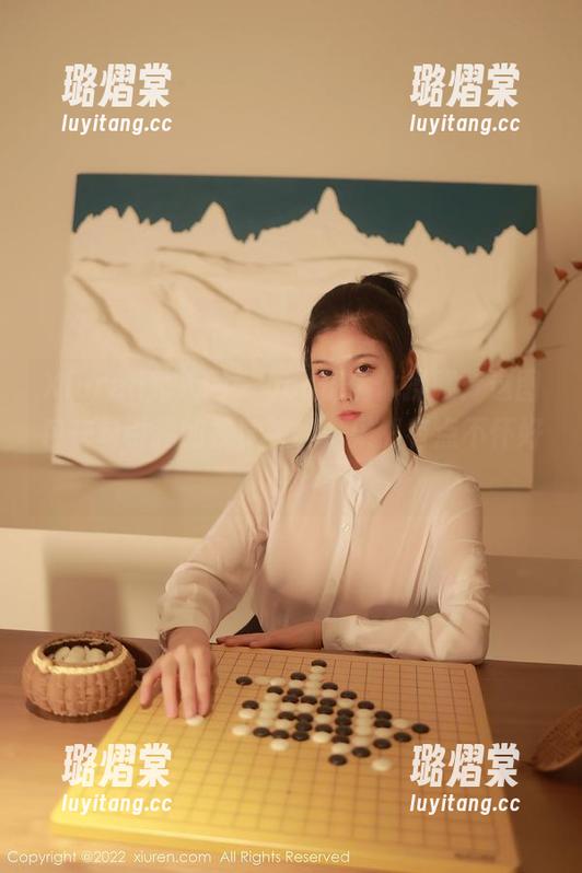 Xiuren秀人网 - yoo优优体操服：这图包在勾引我的视觉神经，果然有点不怀好意。