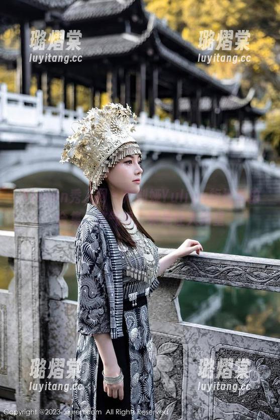 Xiuren秀人网 - 严利娅Yuliya旗袍私拍合集：这气质，真是让人绝望