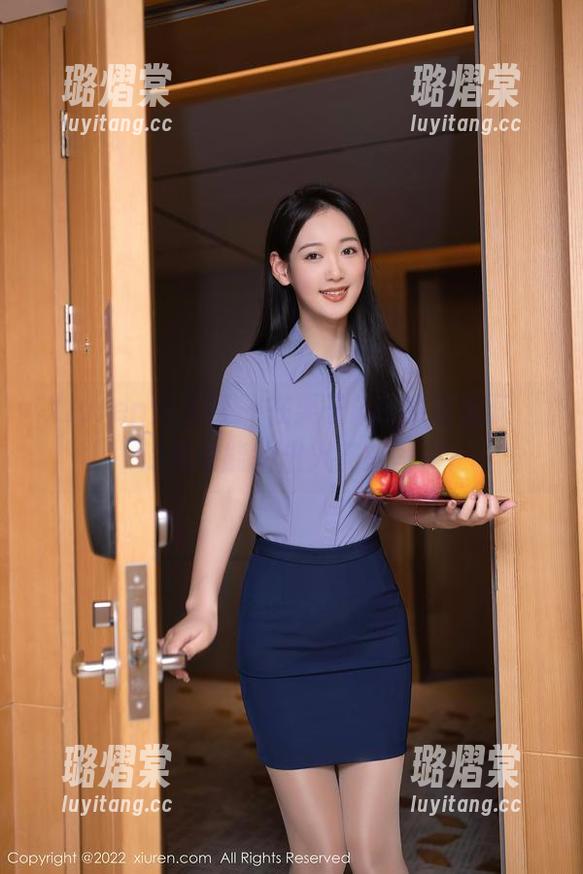 Xiuren秀人网-栗子Riz Xiuren秀人网 - 在栗子Riz的镜头下,秘书也能拍出火花的写真