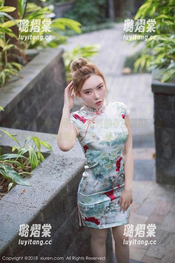 Xiuren秀人网 - 王雨纯的泰国旅拍：从海角到天边的绝美写真，来感受一下吧！