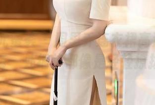 YouMi尤蜜荟 - 周思乔连衣裙高清写真集：每一处细节都像是轻轻撩拨…