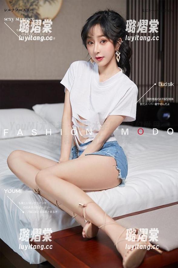 YouMi尤蜜荟 - 走进水手服的奇幻世界：抖娘利世的精选作品集