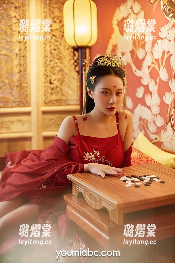YouMi尤蜜荟 - 集合！龙女宝宝黑色写真抢先看，今天的色彩就是这么大胆！