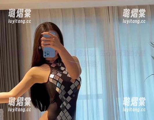微密圈 - 不爱笑的赛琳的图包放送，钻石黑网里的小撇步，快来一起探险！