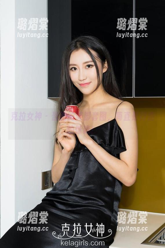 克拉女神 - 盈盈的美脚套图，简直是行走的惊艳！