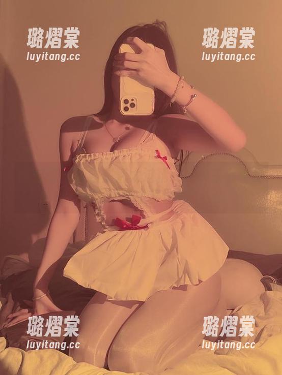 微密圈 - 校园生活太过精彩！快来看看兔宝妮to的全套图包！