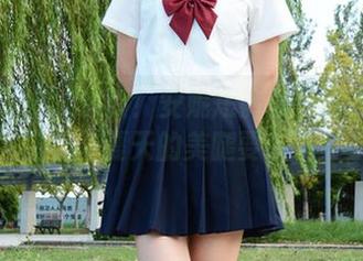 初夏女神 - 最新！安妮短裤里的阳光：准备好，夏天的美腿要来了！