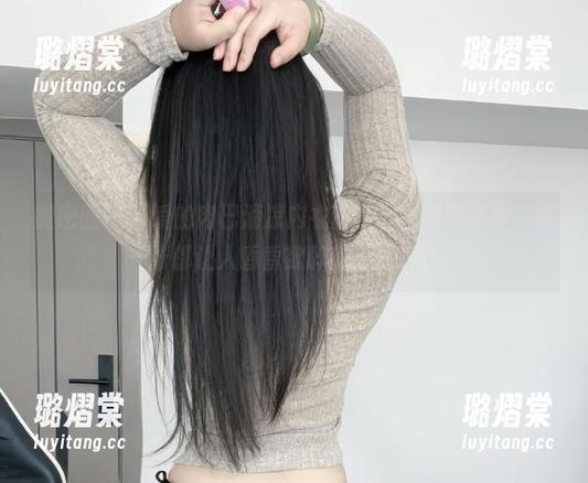 可爱的肉巴 微密圈 - 可爱的肉巴清凉内衣套装:高清图集里,每一张都让人昏昏欲醉的‘凉意’。