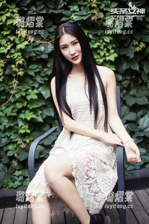 头条女神-乔安 头条女神 - 乔安套装合集:高清呈现,准备好被美丽震撼了吗?