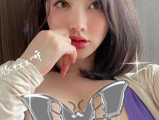 微密圈 - 红色小芯酱来袭：高清图包，拍到我想大喊“这也太美了吧！”