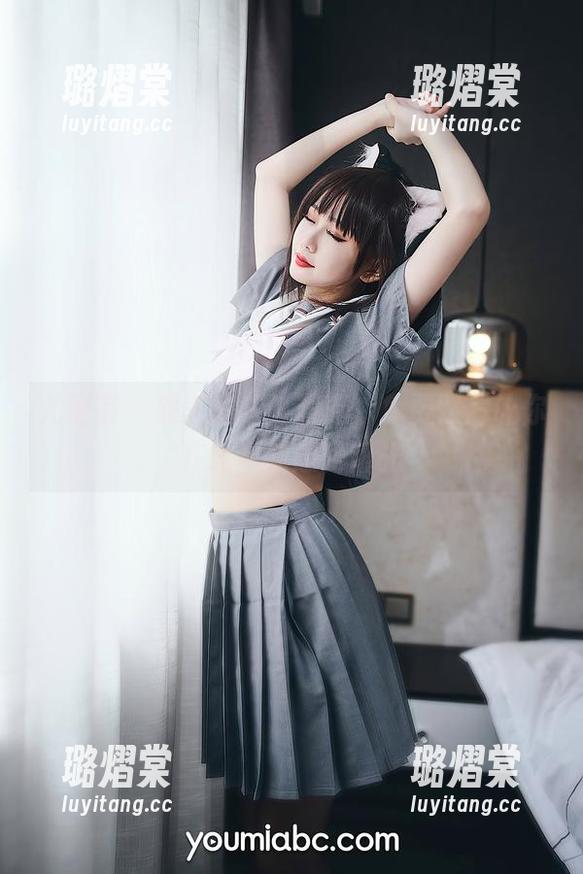 尤蜜荟 - 颜美汐户外写真，免费照片让你在家也能感受阳光