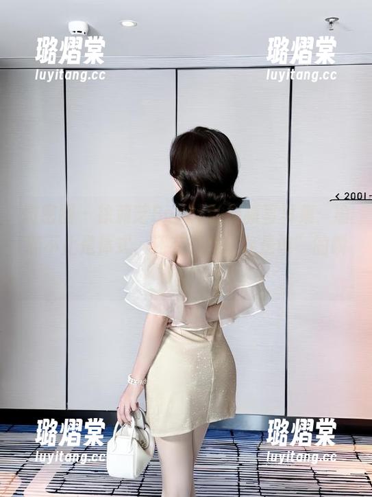 微密圈 - 徐莉芝Booty的最新写真集：瑜伽不止是体式，还有那抹“我是谁”的瞬间！