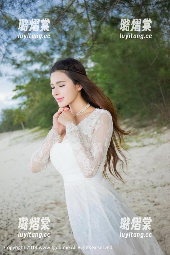推女神 - 于姬Una与红裙的全套作品：一秒钟让我脑补800种走秀！