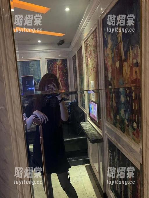 微密圈 - 提袜少女的护士专辑：让你心跳加速的‘护理’服务，原图都在这儿！