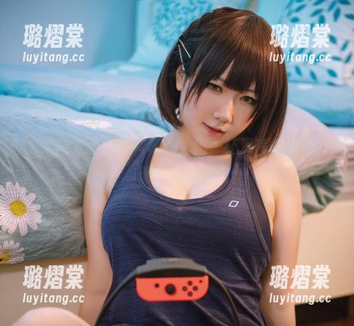 是本末末的奶牛写真，犹如一杯温暖的牛奶，暖到心坎里