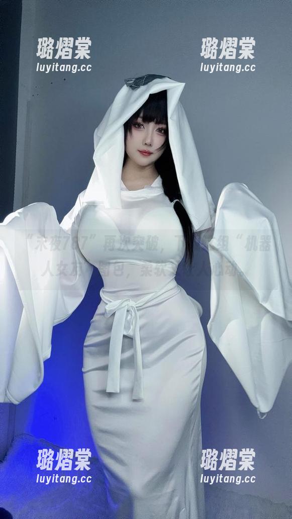 “末夜787”再次突破，下载这组“机器人女友”图包，柔软又让人心动。