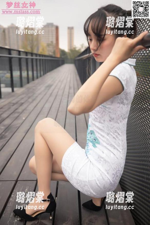 梦丝女神-花月舞 梦丝女神 - “花月舞的体操服:这些动作总让我想起童年的趣事”——图集很精彩哦,轻松幽默