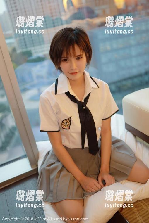 模范学院-温柔的柔 模范学院 - 在线感受温柔的柔,厨娘图集:每一幅都像刚出炉的面包!