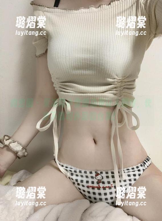 微密圈 - 果冻臀小蛮腰总是让人期待，快来下载相扑猫的合集！
