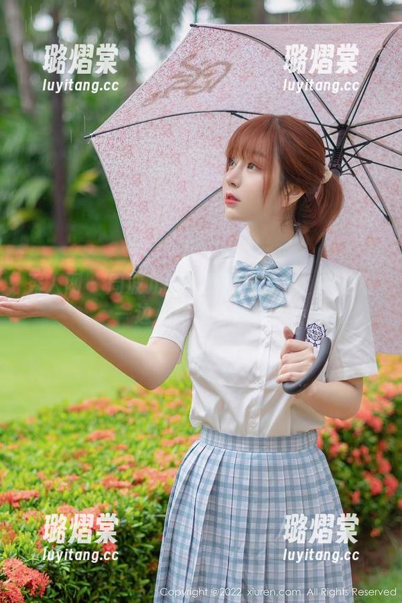秀人网 - 周波儿的油亮精选合集：一边看一边心动的奇妙体验