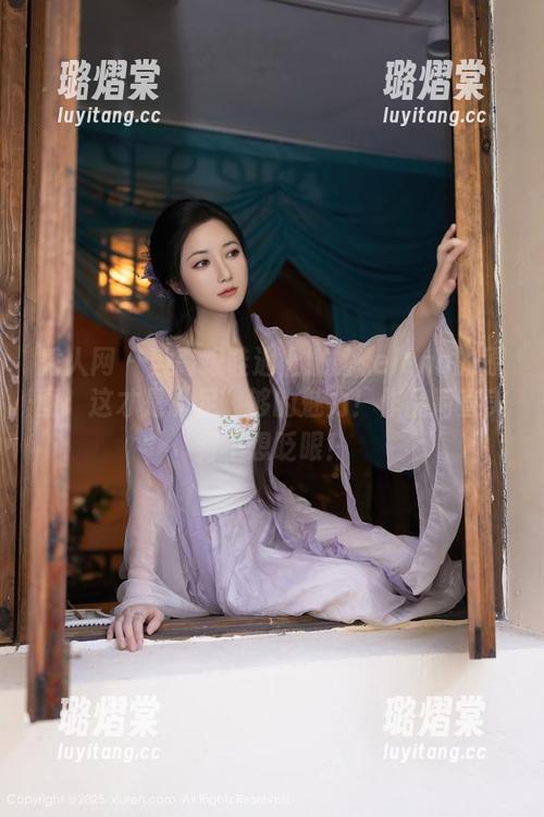 秀人网 - 当高跟鞋遇上娜露selena的原图：这才是“足”够的魅力！作品简直美到不想眨眼！