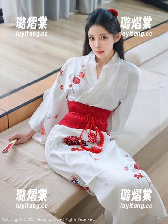 秀人网 - 柒喜小baby的清纯写真集：完全不做作的感觉，真让人忍不住想多看几遍…