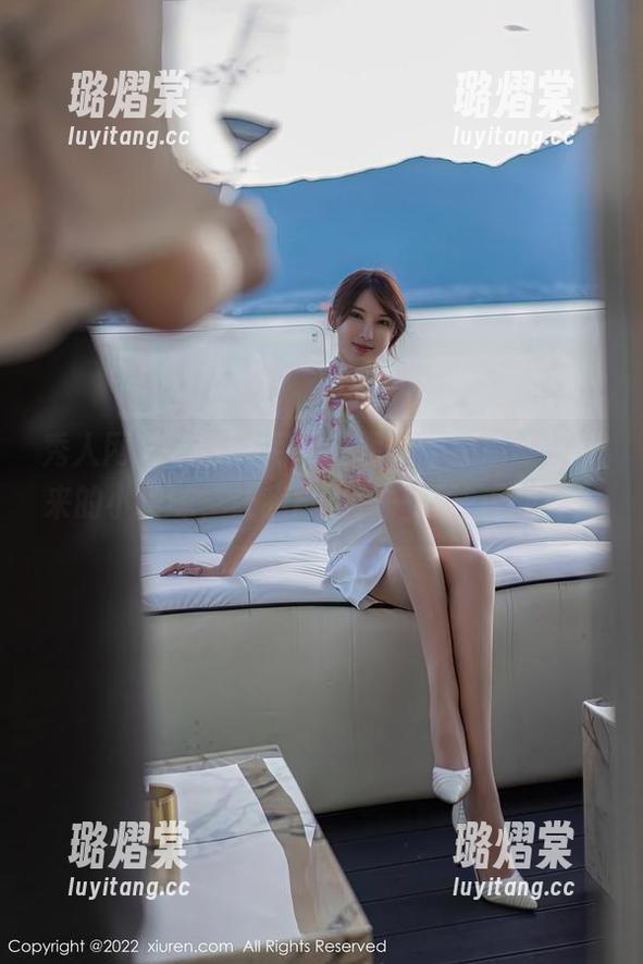 秀人网 - 抓住绯月樱的图包，性感丝袜带来的小暧昧，让我忍不住一直往返翻看！