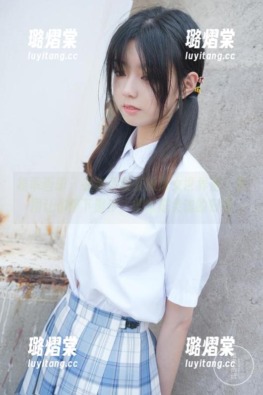 稚乖画册 - 在赤西夜夜的修女世界里，原图让你停下脚步，壁纸是灵魂的归宿