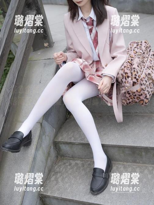 紧急企划 - 小婕的高清体操服合集：这风格简直让我怀疑人生，内部定制真是个好东西
