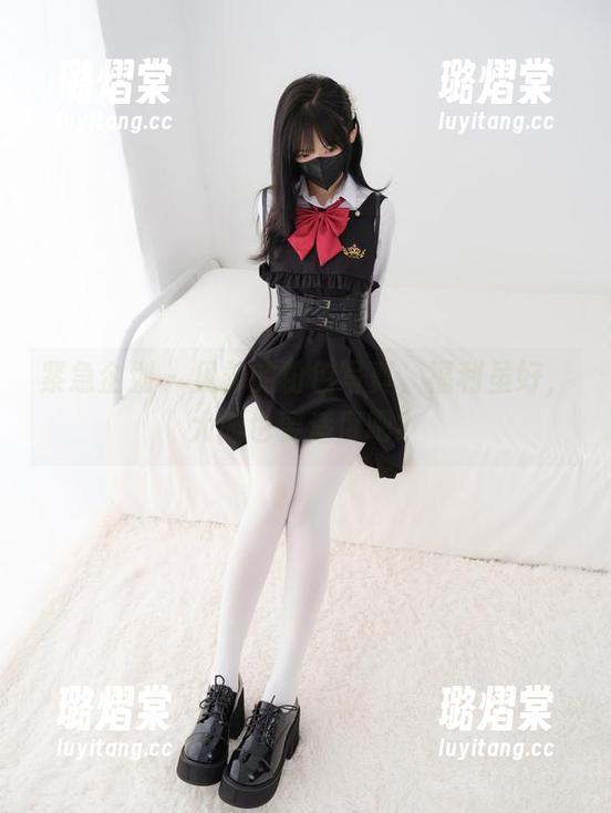 紧急企划 - 见希的粉色写真，福利虽好，大概也要适度吧？