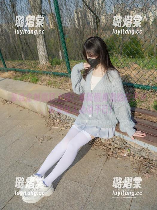 紧急企划疯狂上线！最新图库里的格子裙，真是让人心动不已！