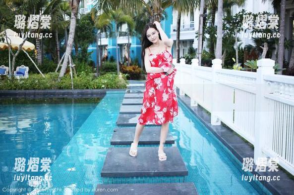 美媛馆-伊雨蔓Fiona 美媛馆 - 丝袜与写真——伊雨蔓Fiona让你相信,腿也是艺术!