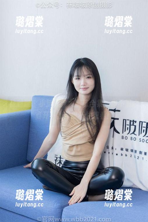 袜啵啵 - 小沫黑丝大腿袜合集，你不忍心点开，我却忍不住想看！