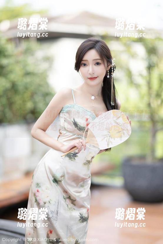 语画界-Miki兔 语画界 - Miki兔的美足在图库中翩翩起舞,精选让你捉摸不透的诱惑!
