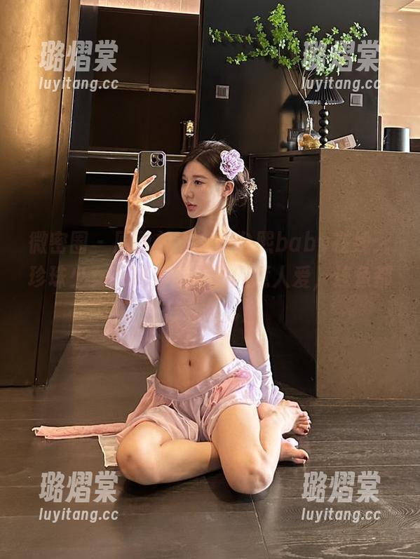 微密圈 - 原图放送，黎允熙baby在线：珍珠少女系列，真是闪闪惹人爱，连鱼都想来合影！